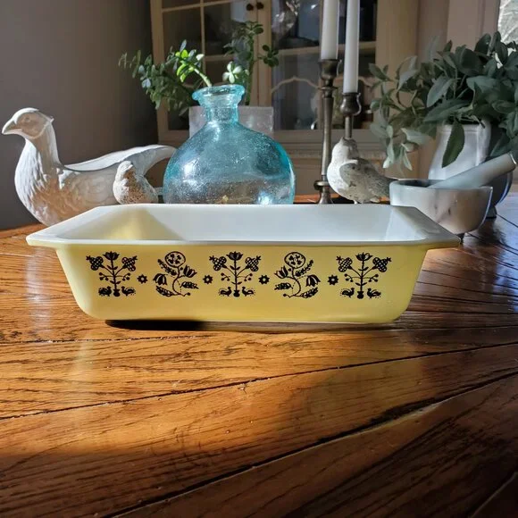 RARE Vintage PyrexYellow EmbroideryBlack NeedlepointSpace Saver